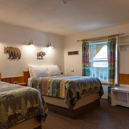 Elk Horn Lodge Cooke City Esterno foto