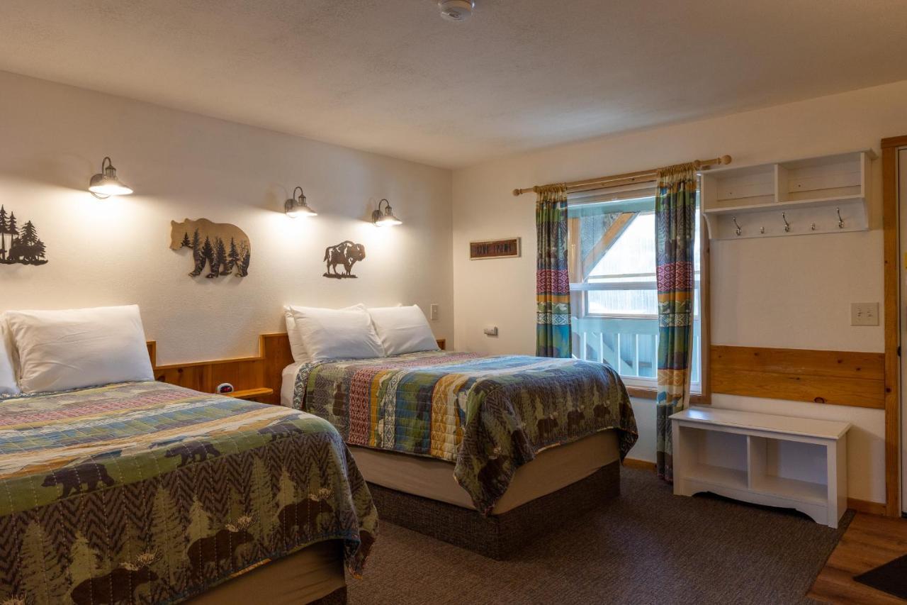 Elk Horn Lodge Cooke City Esterno foto