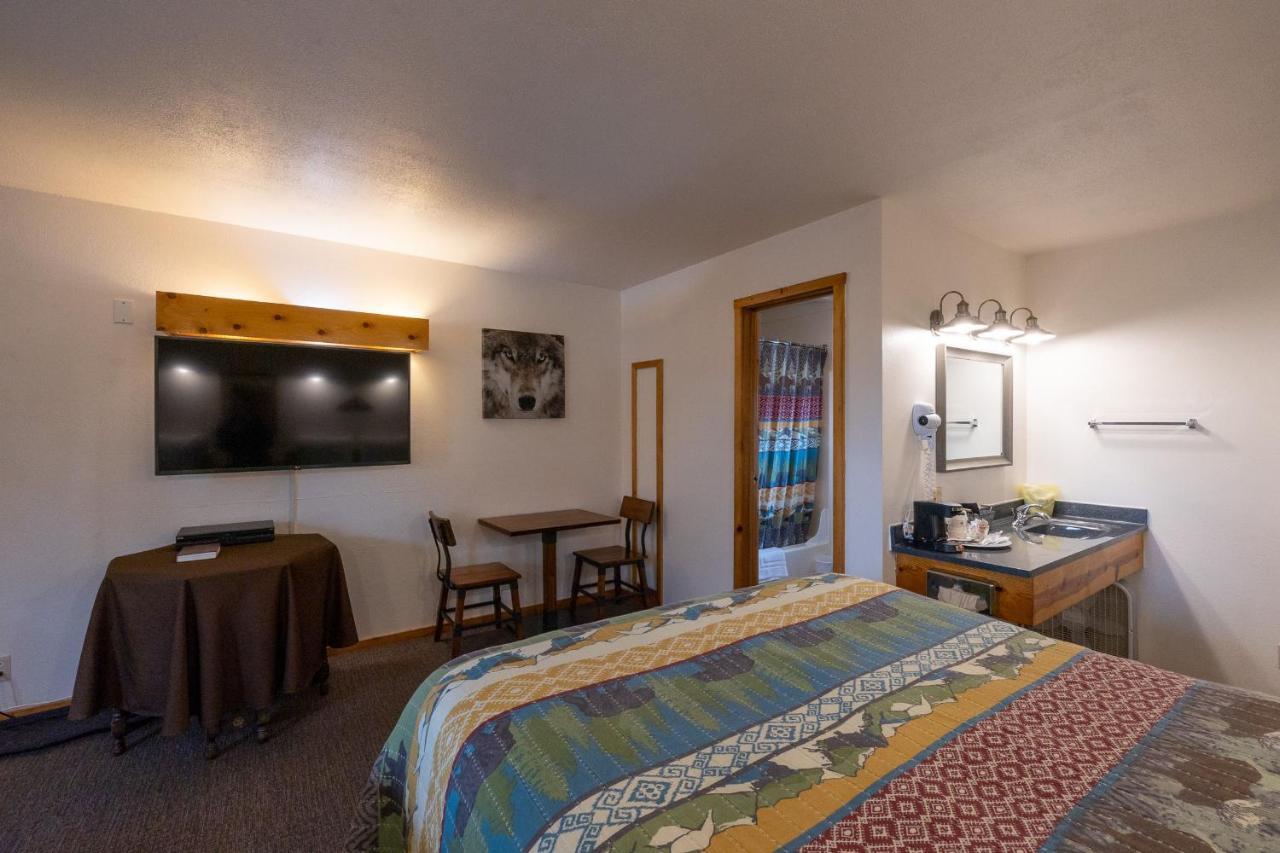 Elk Horn Lodge Cooke City Esterno foto
