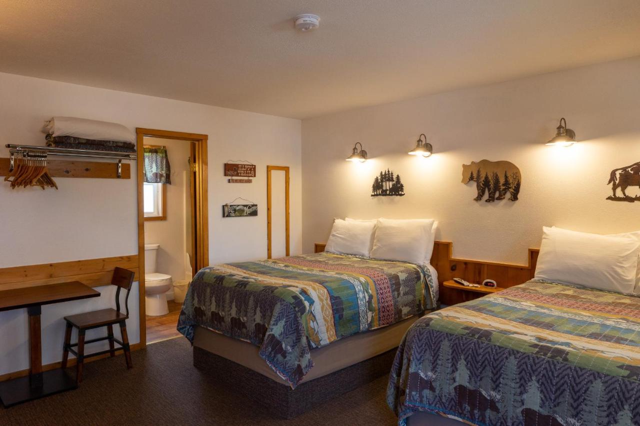 Elk Horn Lodge Cooke City Esterno foto