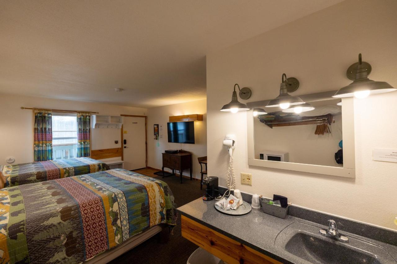 Elk Horn Lodge Cooke City Esterno foto