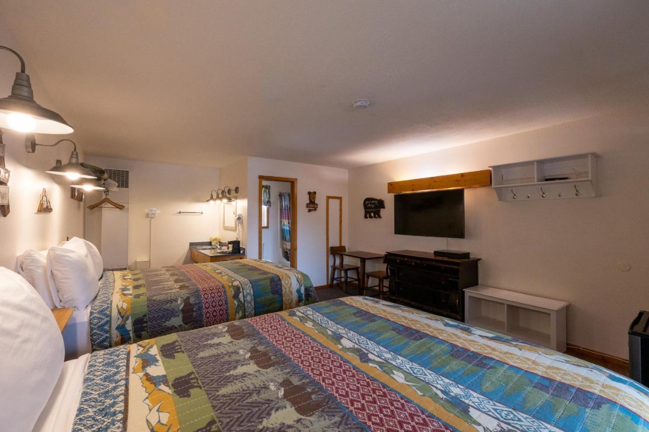 Elk Horn Lodge Cooke City Esterno foto