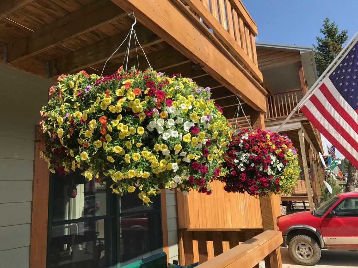 Elk Horn Lodge Cooke City Esterno foto